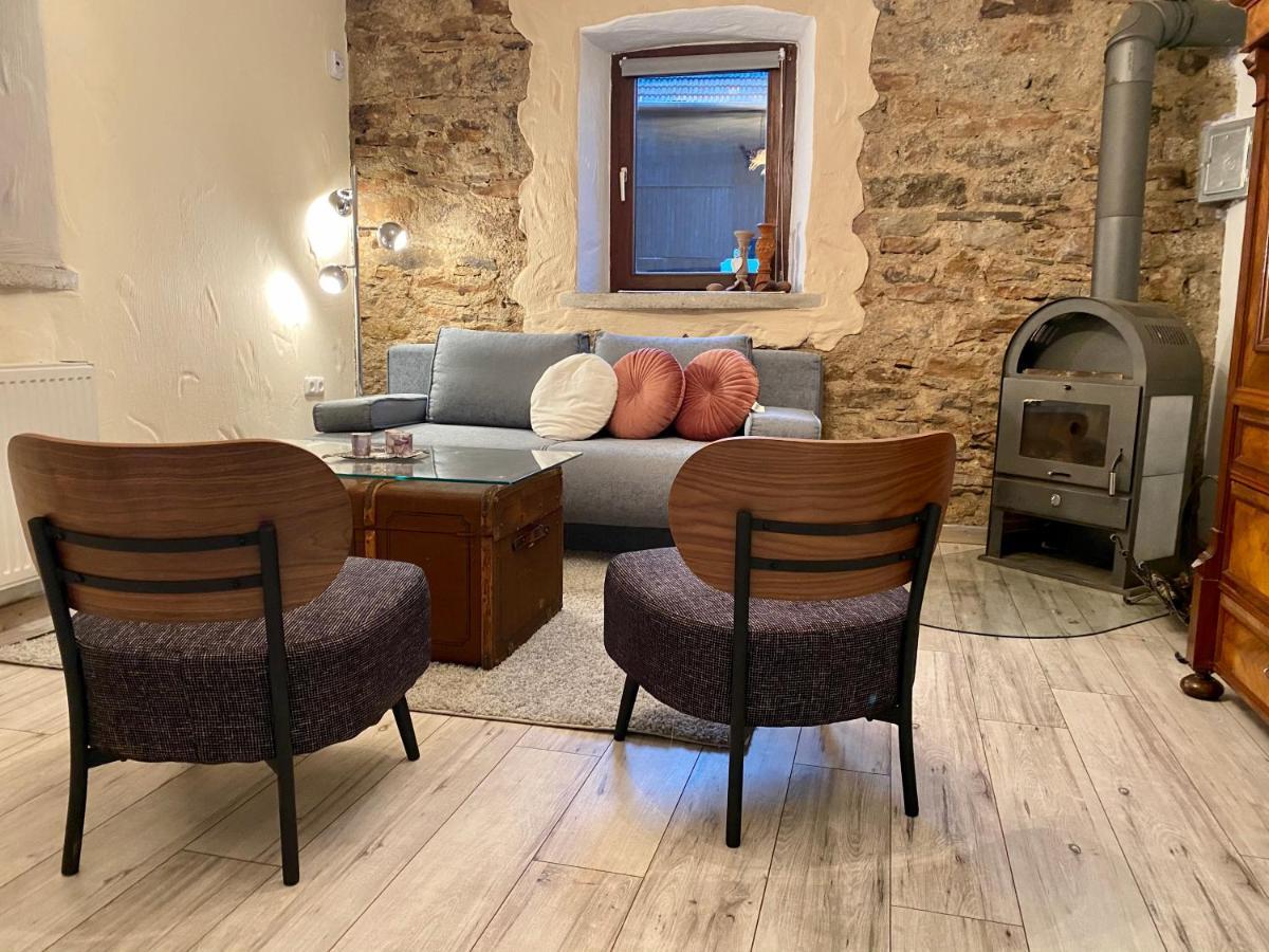 Eifelstein, Apartment Mit Whirlpool Und Ofen Dahlem  Zewnętrze zdjęcie